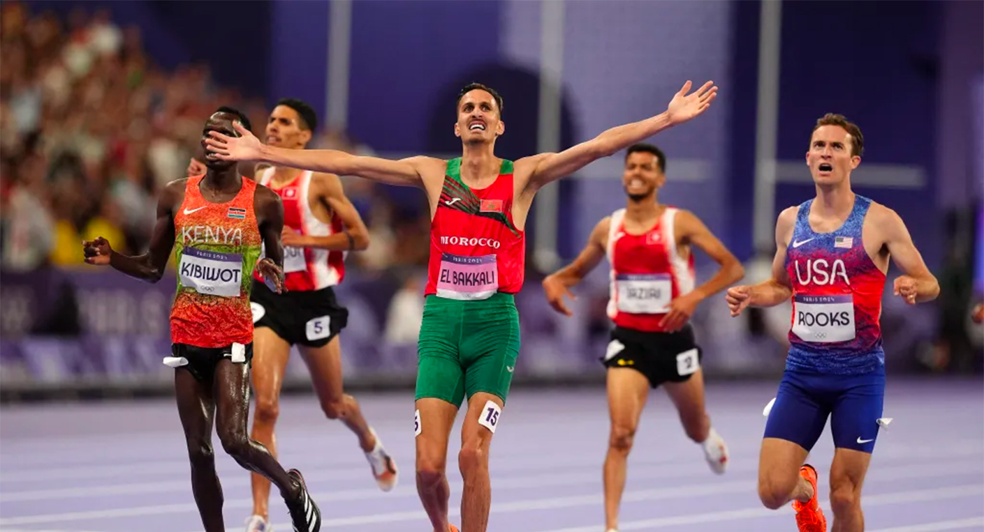 سفيان البقالي بطل من ذهب .. وقاهر الموانع والكينيين
